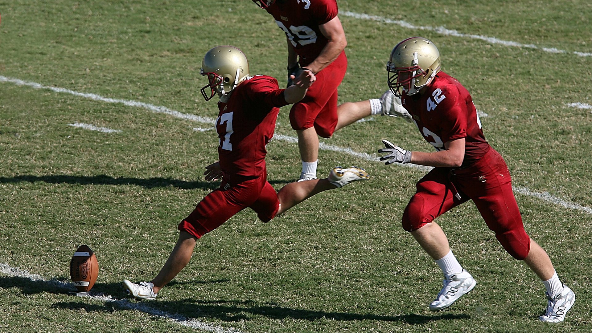 开云体育登入-“足球+旅游产业”融合发展新模式在多城市落地,创造多赢局面,旅游与其他产业融合催生了哪些新业态